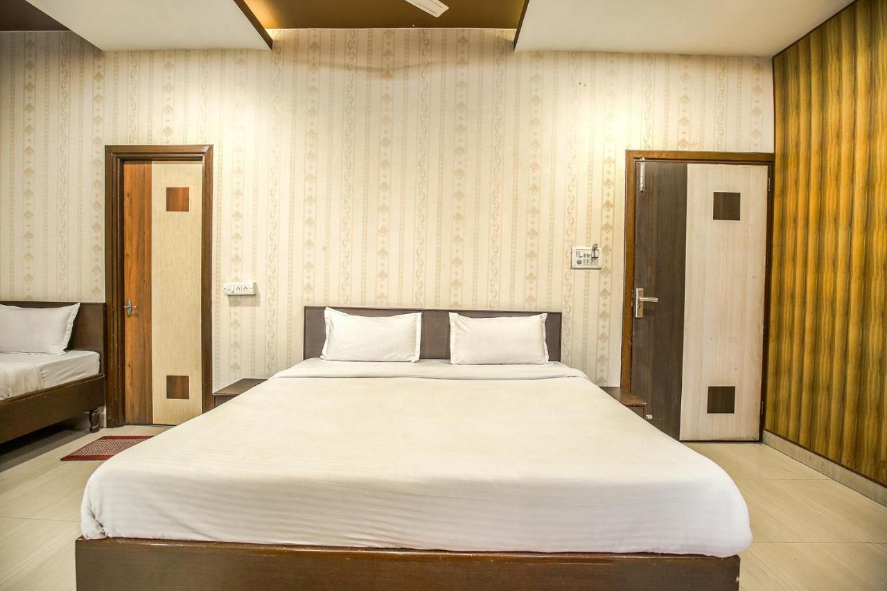 Hotel Hk Continental Amritsar Extérieur photo