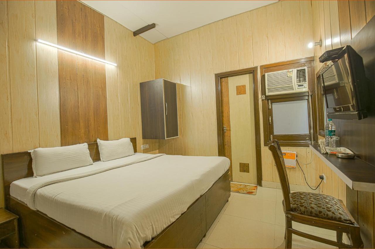 Hotel Hk Continental Amritsar Extérieur photo
