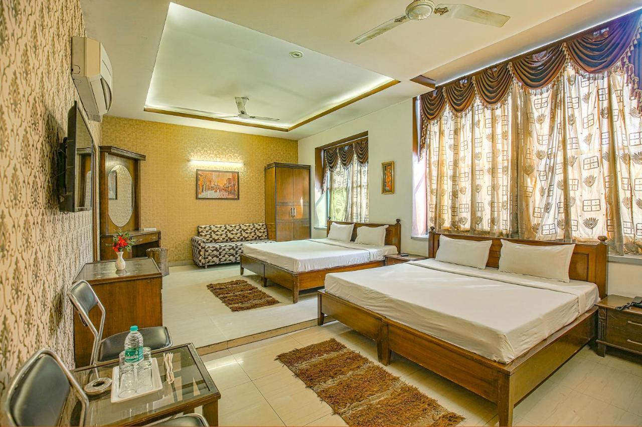 Hotel Hk Continental Amritsar Extérieur photo