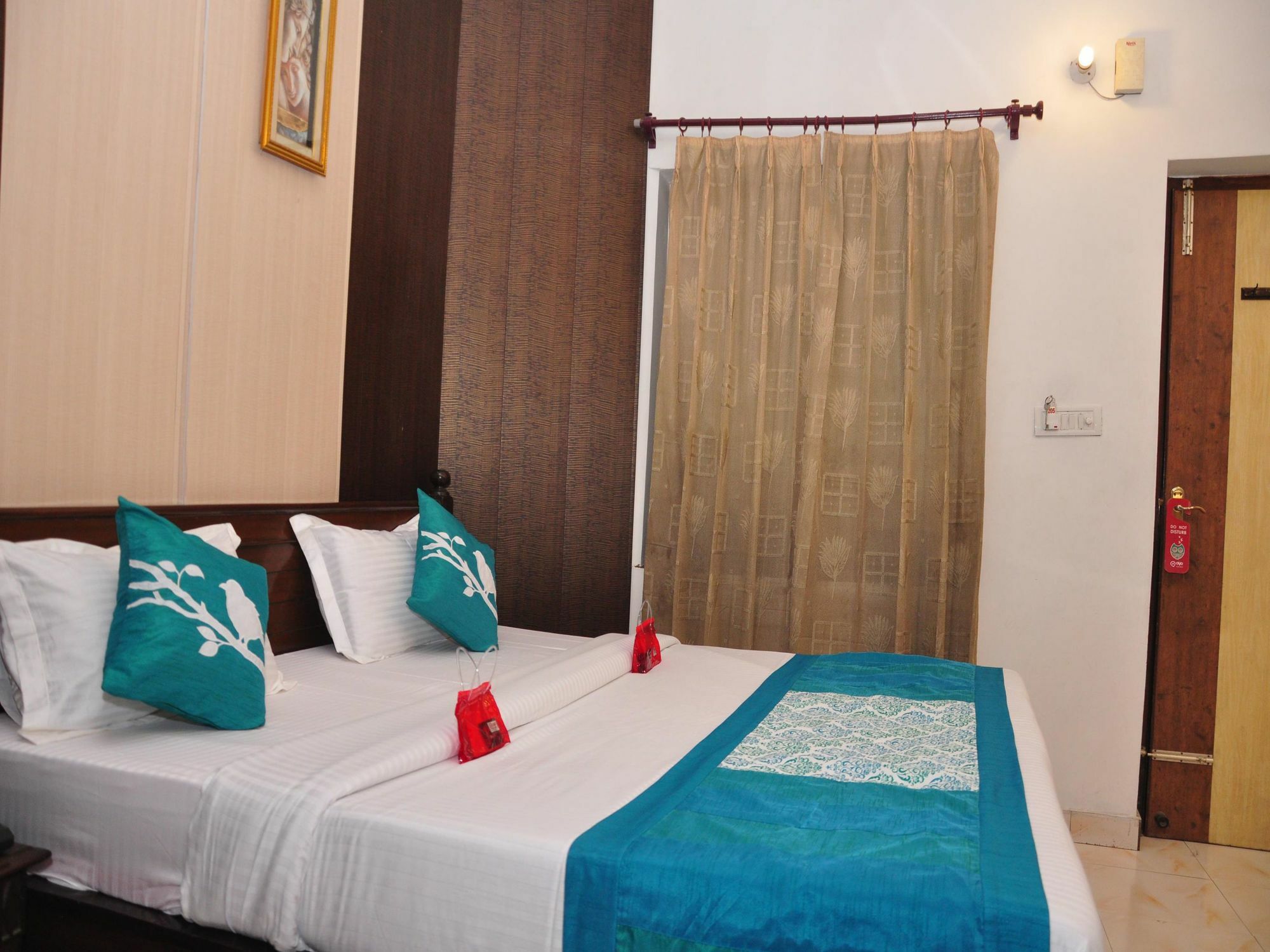 Hotel Hk Continental Amritsar Extérieur photo